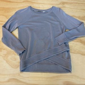 Athleta Serenity Criss Cross Long Sleeve Sweatshirt Size Small